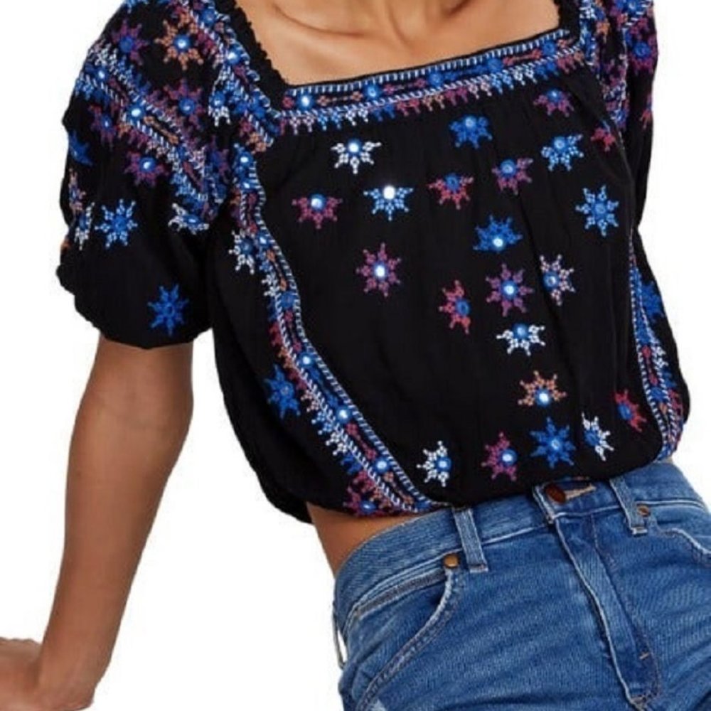 Free People NWT $128 Aurura Embroidered Top XS